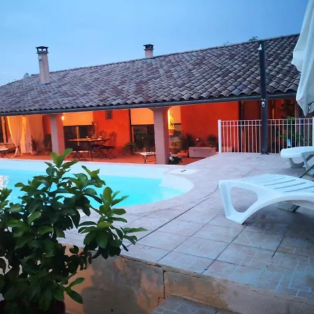 Cote Jardin *